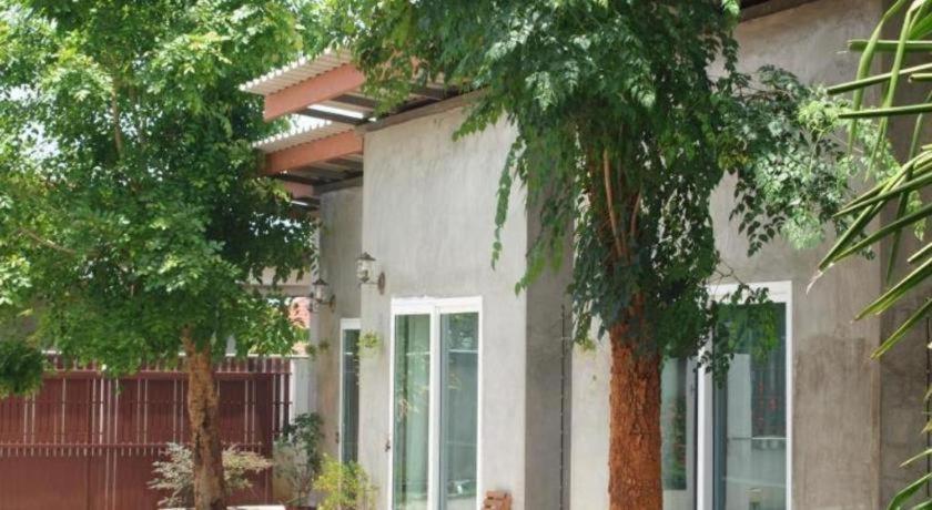 Maesai Holic Lodge Mae Sai Εξωτερικό φωτογραφία